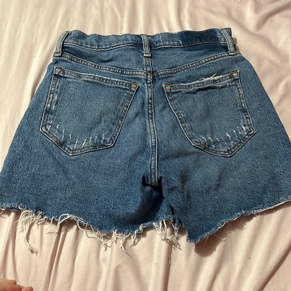 Abercrombie & fitch The 4” mom short high rise - Picture 3 of 3